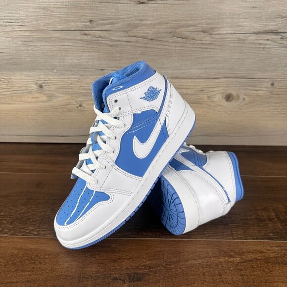Nike Air Jordan 1 Mid GS Size 5.5 White Legend Blue FZ3933 114 - Picture 1 of 9
